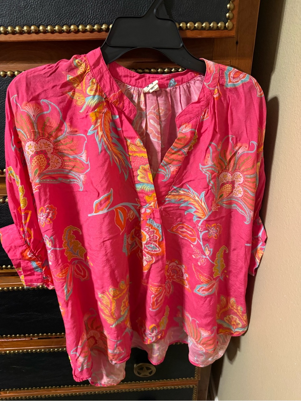 ivy jane Hot Pink Floral V-Neck Tunic
